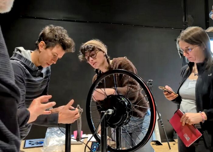 Stage_velo_solaire_atelier_moteur_02